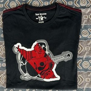True Religion black T with “velvet” Buddha